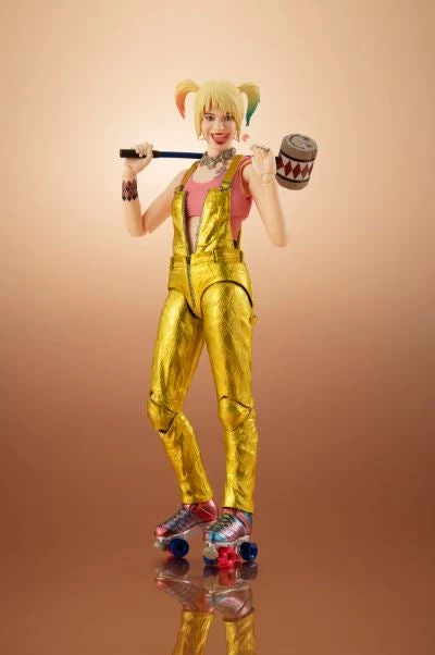 Bandai S.H. Figuarts Harley Quinn "Birds Of Prey: And The Fantabulous Emancipation Of One Harley Quinn" Action Figure Bandai S.H. Figuarts 1 Bandai S.H. Figuarts Harley Quinn "Birds Of Prey: And The Fantabulous Emancipation Of One Harley Quinn" Action Figure Bandai S.H. Figuarts