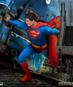 **Pre Order**Mezco One 12 DC Superman: Man Of Steel Edition Action Figure Mezco Toys