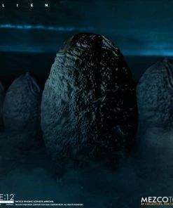 Mezco Toys **Pre Order**Mezco One 12 Alien Action Figure