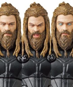 Medicom Toy MAFEX Avengers: Endgame Thor (Endgame Version) Action Figure