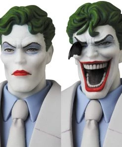 Medicom Toy MAFEX Joker (Batman The Dark Knight Returns) Action Figure