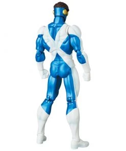 Medicom Toy **Pre Order**MAFEX Cyclops (Comic Variant Suit Ver.) Action Figure