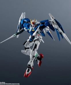 **Pre Order**Bandai Gundam Universe GN-0000 + GNR-010 00 Raiser
