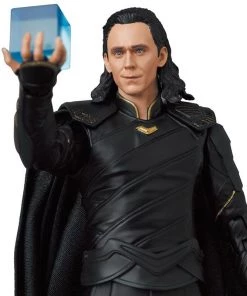 Medicom Toy **Pre Order**MAFEX Avengers: Infinity War Loki Action Figure