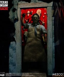 **Pre Order**Mezco One 12 The Texas Chainsaw Massacre (1974) Leatherface Deluxe Edition Action Figure Mezco Toys