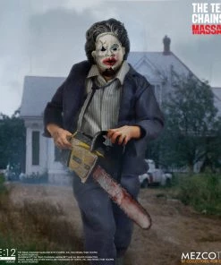 **Pre Order**Mezco One 12 The Texas Chainsaw Massacre (1974) Leatherface Deluxe Edition Action Figure Mezco Toys