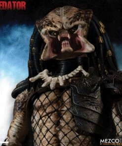 Mezco Toys **Pre Order**Mezco One 12 Predator Deluxe Edition Action Figure