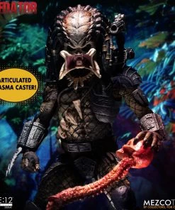 Mezco Toys **Pre Order**Mezco One 12 Predator Deluxe Edition Action Figure