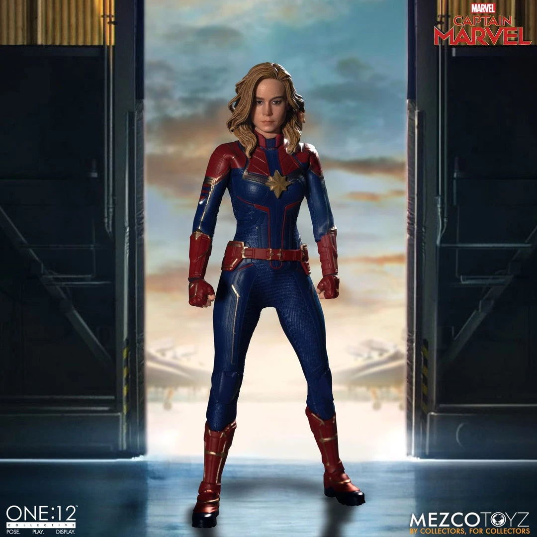 Mezco Toys Mezco One 12 Captain Marvel Action Figure 1 Mezco Toys Mezco One 12 Captain Marvel Action Figure