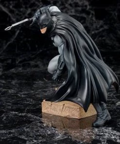 Kotobukiya Batman Arkham City Artfx+ DC Comics PVC Statue 14 Kotobukiya Batman Arkham City Artfx+ DC Comics PVC Statue