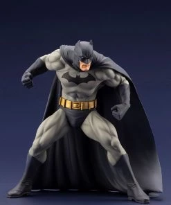 Kotobukiya Artfx+ **Pre Order**Kotobukiya DC Comics Batmah Hush Artfx+ Statue