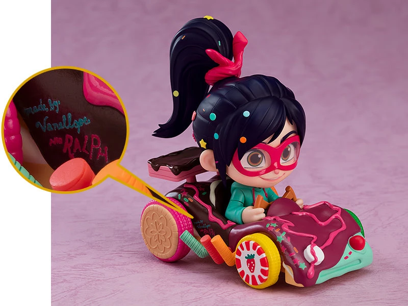 Good Smile Company Nendoroid Wreck-It Ralph Vanellope 1492-DX Action Figure 4 Good Smile Company Nendoroid Wreck-It Ralph Vanellope 1492-DX Action Figure