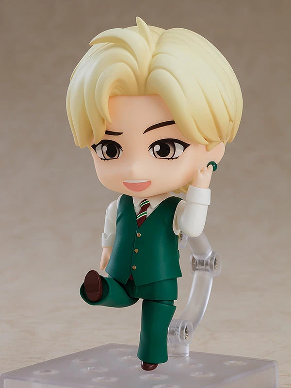 Good Smile Company **Pre Order**Nendoroid BTS TinyTAN V Action Figure 5 Good Smile Company **Pre Order**Nendoroid BTS TinyTAN V Action Figure