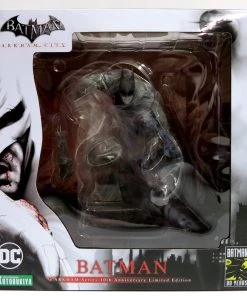 Kotobukiya Batman Arkham Series 10th Anniversary Artfx+ Statue