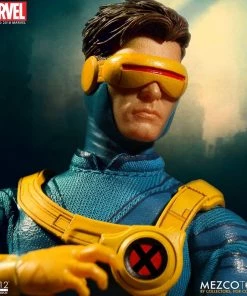 Mezco Toys Mezco One 12 Marvel Universe Cyclops Action Figure