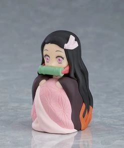 Max Factory Figma Demon Slayer: Kimetsu No Yaiba Tanjiro Kamado 498-DX Edition Action Figure