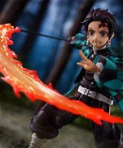 Max Factory Figma Demon Slayer: Kimetsu No Yaiba Tanjiro Kamado 498-DX Edition Action Figure