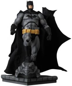 Medicom Toy **Pre Order**MAFEX Batman (HUSH Black Ver.) Action Figure 16 Medicom Toy **Pre Order**MAFEX Batman (HUSH Black Ver.) Action Figure