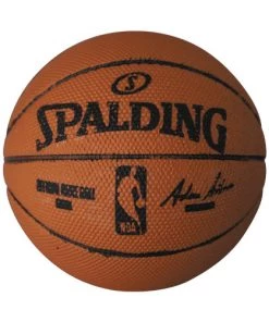 Medicom Toy MAFEX LeBron James Action Figure