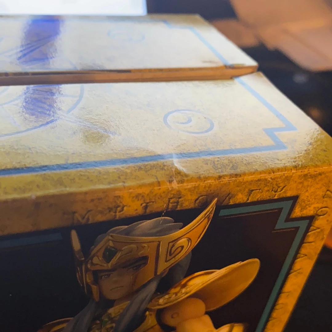 Bandai Saint Seiya Myth Cloth Aquarius Camus Gold Cloth Action Figure 2 Bandai Saint Seiya Myth Cloth Aquarius Camus Gold Cloth Action Figure