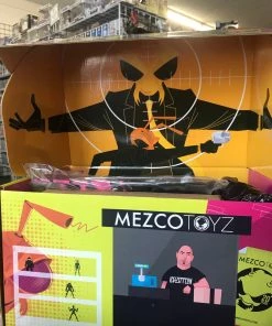 Mezco Toys Mezco Toyz Booth In A Box Agent Gomez Mezco Con 2020 Figure