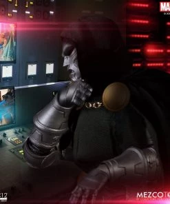 Mezco Toys **Pre Order**Mezco One 12 Marvel Doctor Doom Action Figure